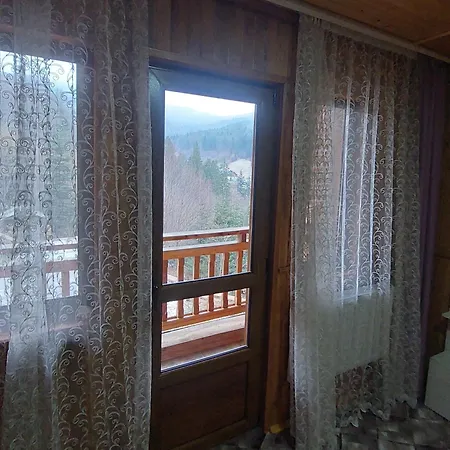 Гостевой дом Mountains Яремча